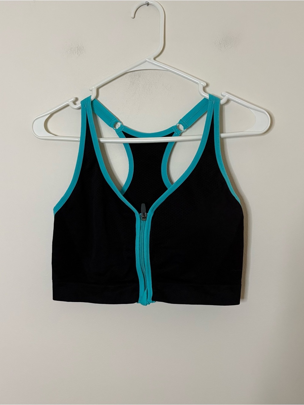 Xersion XL Women’s Black Sports Bra Front Zip Medium Support Gym Yoga Workout Y7